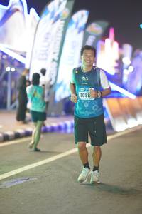 BIB: 4086
                            <button type="button" onclick="openModal(16560409)" class="btn btn-primary btn-sm float-right btn-popup" data-toggle="modal" data-target=".modal-high-quality">
                        <i class="fas fa-shopping-cart"></i> Add to Cart
                    </button>
                                            <button type="button" onclick="isThisMe(16560409, true)" class="btn btn-success btn-sm float-right btn-popup btn-isme hidden" data-toggle="tooltip" data-placement="bottom" title="นี่คือรูปของคุณใช่ไหม คลิกที่นี่เพื่อเอาเข้าอัลบั้ม">
                        <i class="fas fa-plus"></i> Add to album
                    </button>
                    <button type="button" onclick="isThisMe(16560409, false)" class="btn btn-warning btn-sm float-right btn-popup btn-isnotme hidden">
                        <i class="fas fa-ban"></i> Remove from album
                    </button>