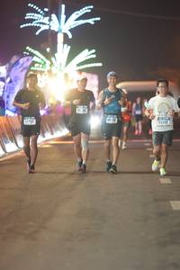 BIB: 40750, 13752, 41397
                            <button type="button" onclick="openModal(16546505)" class="btn btn-primary btn-sm float-right btn-popup" data-toggle="modal" data-target=".modal-high-quality">
                        <i class="fas fa-shopping-cart"></i> Add to Cart
                    </button>
                                            <button type="button" onclick="isThisMe(16546505, true)" class="btn btn-success btn-sm float-right btn-popup btn-isme hidden" data-toggle="tooltip" data-placement="bottom" title="นี่คือรูปของคุณใช่ไหม คลิกที่นี่เพื่อเอาเข้าอัลบั้ม">
                        <i class="fas fa-plus"></i> Add to album
                    </button>
                    <button type="button" onclick="isThisMe(16546505, false)" class="btn btn-warning btn-sm float-right btn-popup btn-isnotme hidden">
                        <i class="fas fa-ban"></i> Remove from album
                    </button>