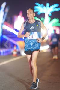 BIB: 4327
                            <button type="button" onclick="openModal(16600288)" class="btn btn-primary btn-sm float-right btn-popup" data-toggle="modal" data-target=".modal-high-quality">
                        <i class="fas fa-shopping-cart"></i> Add to Cart
                    </button>
                                            <button type="button" onclick="isThisMe(16600288, true)" class="btn btn-success btn-sm float-right btn-popup btn-isme hidden" data-toggle="tooltip" data-placement="bottom" title="นี่คือรูปของคุณใช่ไหม คลิกที่นี่เพื่อเอาเข้าอัลบั้ม">
                        <i class="fas fa-plus"></i> Add to album
                    </button>
                    <button type="button" onclick="isThisMe(16600288, false)" class="btn btn-warning btn-sm float-right btn-popup btn-isnotme hidden">
                        <i class="fas fa-ban"></i> Remove from album
                    </button>