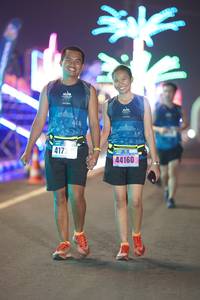 BIB: 417, 44160
                            <button type="button" onclick="openModal(16604925)" class="btn btn-primary btn-sm float-right btn-popup" data-toggle="modal" data-target=".modal-high-quality">
                        <i class="fas fa-shopping-cart"></i> Add to Cart
                    </button>
                                            <button type="button" onclick="isThisMe(16604925, true)" class="btn btn-success btn-sm float-right btn-popup btn-isme hidden" data-toggle="tooltip" data-placement="bottom" title="นี่คือรูปของคุณใช่ไหม คลิกที่นี่เพื่อเอาเข้าอัลบั้ม">
                        <i class="fas fa-plus"></i> Add to album
                    </button>
                    <button type="button" onclick="isThisMe(16604925, false)" class="btn btn-warning btn-sm float-right btn-popup btn-isnotme hidden">
                        <i class="fas fa-ban"></i> Remove from album
                    </button>