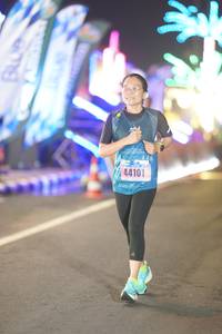 BIB: 44101
                            <button type="button" onclick="openModal(16553917)" class="btn btn-primary btn-sm float-right btn-popup" data-toggle="modal" data-target=".modal-high-quality">
                        <i class="fas fa-shopping-cart"></i> Add to Cart
                    </button>
                                            <button type="button" onclick="isThisMe(16553917, true)" class="btn btn-success btn-sm float-right btn-popup btn-isme hidden" data-toggle="tooltip" data-placement="bottom" title="นี่คือรูปของคุณใช่ไหม คลิกที่นี่เพื่อเอาเข้าอัลบั้ม">
                        <i class="fas fa-plus"></i> Add to album
                    </button>
                    <button type="button" onclick="isThisMe(16553917, false)" class="btn btn-warning btn-sm float-right btn-popup btn-isnotme hidden">
                        <i class="fas fa-ban"></i> Remove from album
                    </button>