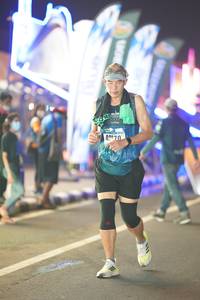 BIB: 42070
                            <button type="button" onclick="openModal(16606571)" class="btn btn-primary btn-sm float-right btn-popup" data-toggle="modal" data-target=".modal-high-quality">
                        <i class="fas fa-shopping-cart"></i> Add to Cart
                    </button>
                                            <button type="button" onclick="isThisMe(16606571, true)" class="btn btn-success btn-sm float-right btn-popup btn-isme hidden" data-toggle="tooltip" data-placement="bottom" title="นี่คือรูปของคุณใช่ไหม คลิกที่นี่เพื่อเอาเข้าอัลบั้ม">
                        <i class="fas fa-plus"></i> Add to album
                    </button>
                    <button type="button" onclick="isThisMe(16606571, false)" class="btn btn-warning btn-sm float-right btn-popup btn-isnotme hidden">
                        <i class="fas fa-ban"></i> Remove from album
                    </button>