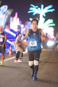 BIB: 0816
                            <button type="button" onclick="openModal(16568809)" class="btn btn-primary btn-sm float-right btn-popup" data-toggle="modal" data-target=".modal-high-quality">
                        <i class="fas fa-shopping-cart"></i> Add to Cart
                    </button>
                                            <button type="button" onclick="isThisMe(16568809, true)" class="btn btn-success btn-sm float-right btn-popup btn-isme hidden" data-toggle="tooltip" data-placement="bottom" title="นี่คือรูปของคุณใช่ไหม คลิกที่นี่เพื่อเอาเข้าอัลบั้ม">
                        <i class="fas fa-plus"></i> Add to album
                    </button>
                    <button type="button" onclick="isThisMe(16568809, false)" class="btn btn-warning btn-sm float-right btn-popup btn-isnotme hidden">
                        <i class="fas fa-ban"></i> Remove from album
                    </button>