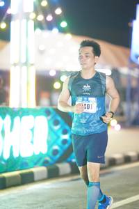 BIB: 401
                            <button type="button" onclick="openModal(16550933)" class="btn btn-primary btn-sm float-right btn-popup" data-toggle="modal" data-target=".modal-high-quality">
                        <i class="fas fa-shopping-cart"></i> Add to Cart
                    </button>
                                            <button type="button" onclick="isThisMe(16550933, true)" class="btn btn-success btn-sm float-right btn-popup btn-isme hidden" data-toggle="tooltip" data-placement="bottom" title="นี่คือรูปของคุณใช่ไหม คลิกที่นี่เพื่อเอาเข้าอัลบั้ม">
                        <i class="fas fa-plus"></i> Add to album
                    </button>
                    <button type="button" onclick="isThisMe(16550933, false)" class="btn btn-warning btn-sm float-right btn-popup btn-isnotme hidden">
                        <i class="fas fa-ban"></i> Remove from album
                    </button>