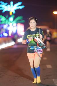 BIB: 1306
                            <button type="button" onclick="openModal(16585675)" class="btn btn-primary btn-sm float-right btn-popup" data-toggle="modal" data-target=".modal-high-quality">
                        <i class="fas fa-shopping-cart"></i> Add to Cart
                    </button>
                                            <button type="button" onclick="isThisMe(16585675, true)" class="btn btn-success btn-sm float-right btn-popup btn-isme hidden" data-toggle="tooltip" data-placement="bottom" title="นี่คือรูปของคุณใช่ไหม คลิกที่นี่เพื่อเอาเข้าอัลบั้ม">
                        <i class="fas fa-plus"></i> Add to album
                    </button>
                    <button type="button" onclick="isThisMe(16585675, false)" class="btn btn-warning btn-sm float-right btn-popup btn-isnotme hidden">
                        <i class="fas fa-ban"></i> Remove from album
                    </button>