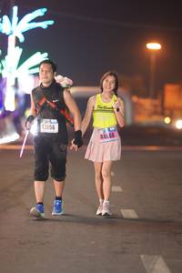 BIB: 13056, 446
                            <button type="button" onclick="openModal(16615204)" class="btn btn-primary btn-sm float-right btn-popup" data-toggle="modal" data-target=".modal-high-quality">
                        <i class="fas fa-shopping-cart"></i> Add to Cart
                    </button>
                                            <button type="button" onclick="isThisMe(16615204, true)" class="btn btn-success btn-sm float-right btn-popup btn-isme hidden" data-toggle="tooltip" data-placement="bottom" title="นี่คือรูปของคุณใช่ไหม คลิกที่นี่เพื่อเอาเข้าอัลบั้ม">
                        <i class="fas fa-plus"></i> Add to album
                    </button>
                    <button type="button" onclick="isThisMe(16615204, false)" class="btn btn-warning btn-sm float-right btn-popup btn-isnotme hidden">
                        <i class="fas fa-ban"></i> Remove from album
                    </button>