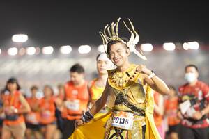 BIB: 20135
                            <button type="button" onclick="openModal(16354995)" class="btn btn-primary btn-sm float-right btn-popup" data-toggle="modal" data-target=".modal-high-quality">
                        <i class="fas fa-shopping-cart"></i> Add to Cart
                    </button>
                                            <button type="button" onclick="isThisMe(16354995, true)" class="btn btn-success btn-sm float-right btn-popup btn-isme hidden" data-toggle="tooltip" data-placement="bottom" title="นี่คือรูปของคุณใช่ไหม คลิกที่นี่เพื่อเอาเข้าอัลบั้ม">
                        <i class="fas fa-plus"></i> Add to album
                    </button>
                    <button type="button" onclick="isThisMe(16354995, false)" class="btn btn-warning btn-sm float-right btn-popup btn-isnotme hidden">
                        <i class="fas fa-ban"></i> Remove from album
                    </button>