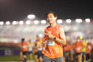 BIB: 1826
                            <button type="button" onclick="openModal(16455572)" class="btn btn-primary btn-sm float-right btn-popup" data-toggle="modal" data-target=".modal-high-quality">
                        <i class="fas fa-shopping-cart"></i> Add to Cart
                    </button>
                                            <button type="button" onclick="isThisMe(16455572, true)" class="btn btn-success btn-sm float-right btn-popup btn-isme hidden" data-toggle="tooltip" data-placement="bottom" title="นี่คือรูปของคุณใช่ไหม คลิกที่นี่เพื่อเอาเข้าอัลบั้ม">
                        <i class="fas fa-plus"></i> Add to album
                    </button>
                    <button type="button" onclick="isThisMe(16455572, false)" class="btn btn-warning btn-sm float-right btn-popup btn-isnotme hidden">
                        <i class="fas fa-ban"></i> Remove from album
                    </button>