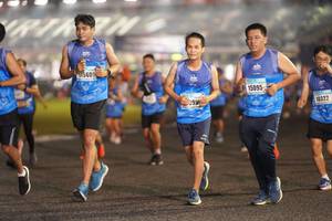 BIB: 1560, 15095, 10322
                            <button type="button" onclick="openModal(16726254)" class="btn btn-primary btn-sm float-right btn-popup" data-toggle="modal" data-target=".modal-high-quality">
                        <i class="fas fa-shopping-cart"></i> Add to Cart
                    </button>
                                            <button type="button" onclick="isThisMe(16726254, true)" class="btn btn-success btn-sm float-right btn-popup btn-isme hidden" data-toggle="tooltip" data-placement="bottom" title="นี่คือรูปของคุณใช่ไหม คลิกที่นี่เพื่อเอาเข้าอัลบั้ม">
                        <i class="fas fa-plus"></i> Add to album
                    </button>
                    <button type="button" onclick="isThisMe(16726254, false)" class="btn btn-warning btn-sm float-right btn-popup btn-isnotme hidden">
                        <i class="fas fa-ban"></i> Remove from album
                    </button>