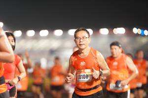 BIB: 20100
                            <button type="button" onclick="openModal(16339884)" class="btn btn-primary btn-sm float-right btn-popup" data-toggle="modal" data-target=".modal-high-quality">
                        <i class="fas fa-shopping-cart"></i> Add to Cart
                    </button>
                                            <button type="button" onclick="isThisMe(16339884, true)" class="btn btn-success btn-sm float-right btn-popup btn-isme hidden" data-toggle="tooltip" data-placement="bottom" title="นี่คือรูปของคุณใช่ไหม คลิกที่นี่เพื่อเอาเข้าอัลบั้ม">
                        <i class="fas fa-plus"></i> Add to album
                    </button>
                    <button type="button" onclick="isThisMe(16339884, false)" class="btn btn-warning btn-sm float-right btn-popup btn-isnotme hidden">
                        <i class="fas fa-ban"></i> Remove from album
                    </button>