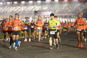 BIB: 21109, 21651
                            <button type="button" onclick="openModal(16445069)" class="btn btn-primary btn-sm float-right btn-popup" data-toggle="modal" data-target=".modal-high-quality">
                        <i class="fas fa-shopping-cart"></i> Add to Cart
                    </button>
                                            <button type="button" onclick="isThisMe(16445069, true)" class="btn btn-success btn-sm float-right btn-popup btn-isme hidden" data-toggle="tooltip" data-placement="bottom" title="นี่คือรูปของคุณใช่ไหม คลิกที่นี่เพื่อเอาเข้าอัลบั้ม">
                        <i class="fas fa-plus"></i> Add to album
                    </button>
                    <button type="button" onclick="isThisMe(16445069, false)" class="btn btn-warning btn-sm float-right btn-popup btn-isnotme hidden">
                        <i class="fas fa-ban"></i> Remove from album
                    </button>