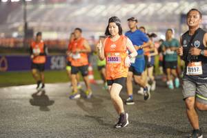 BIB: 26955, 20997
                            <button type="button" onclick="openModal(16451983)" class="btn btn-primary btn-sm float-right btn-popup" data-toggle="modal" data-target=".modal-high-quality">
                        <i class="fas fa-shopping-cart"></i> Add to Cart
                    </button>
                                            <button type="button" onclick="isThisMe(16451983, true)" class="btn btn-success btn-sm float-right btn-popup btn-isme hidden" data-toggle="tooltip" data-placement="bottom" title="นี่คือรูปของคุณใช่ไหม คลิกที่นี่เพื่อเอาเข้าอัลบั้ม">
                        <i class="fas fa-plus"></i> Add to album
                    </button>
                    <button type="button" onclick="isThisMe(16451983, false)" class="btn btn-warning btn-sm float-right btn-popup btn-isnotme hidden">
                        <i class="fas fa-ban"></i> Remove from album
                    </button>