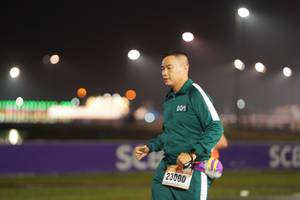 BIB: 001, 23000
                            <button type="button" onclick="openModal(16654413)" class="btn btn-primary btn-sm float-right btn-popup" data-toggle="modal" data-target=".modal-high-quality">
                        <i class="fas fa-shopping-cart"></i> Add to Cart
                    </button>
                                            <button type="button" onclick="isThisMe(16654413, true)" class="btn btn-success btn-sm float-right btn-popup btn-isme hidden" data-toggle="tooltip" data-placement="bottom" title="นี่คือรูปของคุณใช่ไหม คลิกที่นี่เพื่อเอาเข้าอัลบั้ม">
                        <i class="fas fa-plus"></i> Add to album
                    </button>
                    <button type="button" onclick="isThisMe(16654413, false)" class="btn btn-warning btn-sm float-right btn-popup btn-isnotme hidden">
                        <i class="fas fa-ban"></i> Remove from album
                    </button>