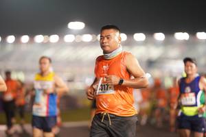 BIB: 317
                            <button type="button" onclick="openModal(16342589)" class="btn btn-primary btn-sm float-right btn-popup" data-toggle="modal" data-target=".modal-high-quality">
                        <i class="fas fa-shopping-cart"></i> Add to Cart
                    </button>
                                            <button type="button" onclick="isThisMe(16342589, true)" class="btn btn-success btn-sm float-right btn-popup btn-isme hidden" data-toggle="tooltip" data-placement="bottom" title="นี่คือรูปของคุณใช่ไหม คลิกที่นี่เพื่อเอาเข้าอัลบั้ม">
                        <i class="fas fa-plus"></i> Add to album
                    </button>
                    <button type="button" onclick="isThisMe(16342589, false)" class="btn btn-warning btn-sm float-right btn-popup btn-isnotme hidden">
                        <i class="fas fa-ban"></i> Remove from album
                    </button>