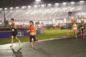 BIB: 812
                            <button type="button" onclick="openModal(16418106)" class="btn btn-primary btn-sm float-right btn-popup" data-toggle="modal" data-target=".modal-high-quality">
                        <i class="fas fa-shopping-cart"></i> Add to Cart
                    </button>
                                            <button type="button" onclick="isThisMe(16418106, true)" class="btn btn-success btn-sm float-right btn-popup btn-isme hidden" data-toggle="tooltip" data-placement="bottom" title="นี่คือรูปของคุณใช่ไหม คลิกที่นี่เพื่อเอาเข้าอัลบั้ม">
                        <i class="fas fa-plus"></i> Add to album
                    </button>
                    <button type="button" onclick="isThisMe(16418106, false)" class="btn btn-warning btn-sm float-right btn-popup btn-isnotme hidden">
                        <i class="fas fa-ban"></i> Remove from album
                    </button>