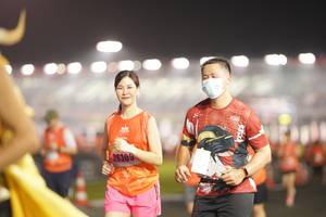 BIB: 26309
                            <button type="button" onclick="openModal(16355032)" class="btn btn-primary btn-sm float-right btn-popup" data-toggle="modal" data-target=".modal-high-quality">
                        <i class="fas fa-shopping-cart"></i> Add to Cart
                    </button>
                                            <button type="button" onclick="isThisMe(16355032, true)" class="btn btn-success btn-sm float-right btn-popup btn-isme hidden" data-toggle="tooltip" data-placement="bottom" title="นี่คือรูปของคุณใช่ไหม คลิกที่นี่เพื่อเอาเข้าอัลบั้ม">
                        <i class="fas fa-plus"></i> Add to album
                    </button>
                    <button type="button" onclick="isThisMe(16355032, false)" class="btn btn-warning btn-sm float-right btn-popup btn-isnotme hidden">
                        <i class="fas fa-ban"></i> Remove from album
                    </button>