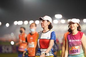 BIB: 25538
                            <button type="button" onclick="openModal(16345423)" class="btn btn-primary btn-sm float-right btn-popup" data-toggle="modal" data-target=".modal-high-quality">
                        <i class="fas fa-shopping-cart"></i> Add to Cart
                    </button>
                                            <button type="button" onclick="isThisMe(16345423, true)" class="btn btn-success btn-sm float-right btn-popup btn-isme hidden" data-toggle="tooltip" data-placement="bottom" title="นี่คือรูปของคุณใช่ไหม คลิกที่นี่เพื่อเอาเข้าอัลบั้ม">
                        <i class="fas fa-plus"></i> Add to album
                    </button>
                    <button type="button" onclick="isThisMe(16345423, false)" class="btn btn-warning btn-sm float-right btn-popup btn-isnotme hidden">
                        <i class="fas fa-ban"></i> Remove from album
                    </button>