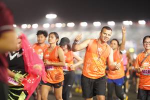 BIB: 9424
                            <button type="button" onclick="openModal(16341280)" class="btn btn-primary btn-sm float-right btn-popup" data-toggle="modal" data-target=".modal-high-quality">
                        <i class="fas fa-shopping-cart"></i> Add to Cart
                    </button>
                                            <button type="button" onclick="isThisMe(16341280, true)" class="btn btn-success btn-sm float-right btn-popup btn-isme hidden" data-toggle="tooltip" data-placement="bottom" title="นี่คือรูปของคุณใช่ไหม คลิกที่นี่เพื่อเอาเข้าอัลบั้ม">
                        <i class="fas fa-plus"></i> Add to album
                    </button>
                    <button type="button" onclick="isThisMe(16341280, false)" class="btn btn-warning btn-sm float-right btn-popup btn-isnotme hidden">
                        <i class="fas fa-ban"></i> Remove from album
                    </button>