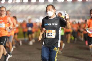 BIB: 092, 80201
                            <button type="button" onclick="openModal(16337526)" class="btn btn-primary btn-sm float-right btn-popup" data-toggle="modal" data-target=".modal-high-quality">
                        <i class="fas fa-shopping-cart"></i> Add to Cart
                    </button>
                                            <button type="button" onclick="isThisMe(16337526, true)" class="btn btn-success btn-sm float-right btn-popup btn-isme hidden" data-toggle="tooltip" data-placement="bottom" title="นี่คือรูปของคุณใช่ไหม คลิกที่นี่เพื่อเอาเข้าอัลบั้ม">
                        <i class="fas fa-plus"></i> Add to album
                    </button>
                    <button type="button" onclick="isThisMe(16337526, false)" class="btn btn-warning btn-sm float-right btn-popup btn-isnotme hidden">
                        <i class="fas fa-ban"></i> Remove from album
                    </button>