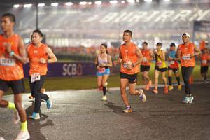 BIB: 208
                            <button type="button" onclick="openModal(16439941)" class="btn btn-primary btn-sm float-right btn-popup" data-toggle="modal" data-target=".modal-high-quality">
                        <i class="fas fa-shopping-cart"></i> Add to Cart
                    </button>
                                            <button type="button" onclick="isThisMe(16439941, true)" class="btn btn-success btn-sm float-right btn-popup btn-isme hidden" data-toggle="tooltip" data-placement="bottom" title="นี่คือรูปของคุณใช่ไหม คลิกที่นี่เพื่อเอาเข้าอัลบั้ม">
                        <i class="fas fa-plus"></i> Add to album
                    </button>
                    <button type="button" onclick="isThisMe(16439941, false)" class="btn btn-warning btn-sm float-right btn-popup btn-isnotme hidden">
                        <i class="fas fa-ban"></i> Remove from album
                    </button>