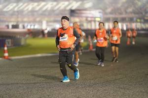 BIB: 24047
                            <button type="button" onclick="openModal(16662424)" class="btn btn-primary btn-sm float-right btn-popup" data-toggle="modal" data-target=".modal-high-quality">
                        <i class="fas fa-shopping-cart"></i> Add to Cart
                    </button>
                                            <button type="button" onclick="isThisMe(16662424, true)" class="btn btn-success btn-sm float-right btn-popup btn-isme hidden" data-toggle="tooltip" data-placement="bottom" title="นี่คือรูปของคุณใช่ไหม คลิกที่นี่เพื่อเอาเข้าอัลบั้ม">
                        <i class="fas fa-plus"></i> Add to album
                    </button>
                    <button type="button" onclick="isThisMe(16662424, false)" class="btn btn-warning btn-sm float-right btn-popup btn-isnotme hidden">
                        <i class="fas fa-ban"></i> Remove from album
                    </button>