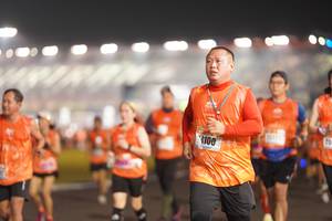 BIB: 100
                            <button type="button" onclick="openModal(16333136)" class="btn btn-primary btn-sm float-right btn-popup" data-toggle="modal" data-target=".modal-high-quality">
                        <i class="fas fa-shopping-cart"></i> Add to Cart
                    </button>
                                            <button type="button" onclick="isThisMe(16333136, true)" class="btn btn-success btn-sm float-right btn-popup btn-isme hidden" data-toggle="tooltip" data-placement="bottom" title="นี่คือรูปของคุณใช่ไหม คลิกที่นี่เพื่อเอาเข้าอัลบั้ม">
                        <i class="fas fa-plus"></i> Add to album
                    </button>
                    <button type="button" onclick="isThisMe(16333136, false)" class="btn btn-warning btn-sm float-right btn-popup btn-isnotme hidden">
                        <i class="fas fa-ban"></i> Remove from album
                    </button>