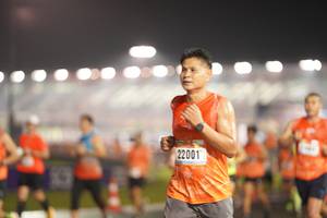 BIB: 22001
                            <button type="button" onclick="openModal(16436928)" class="btn btn-primary btn-sm float-right btn-popup" data-toggle="modal" data-target=".modal-high-quality">
                        <i class="fas fa-shopping-cart"></i> Add to Cart
                    </button>
                                            <button type="button" onclick="isThisMe(16436928, true)" class="btn btn-success btn-sm float-right btn-popup btn-isme hidden" data-toggle="tooltip" data-placement="bottom" title="นี่คือรูปของคุณใช่ไหม คลิกที่นี่เพื่อเอาเข้าอัลบั้ม">
                        <i class="fas fa-plus"></i> Add to album
                    </button>
                    <button type="button" onclick="isThisMe(16436928, false)" class="btn btn-warning btn-sm float-right btn-popup btn-isnotme hidden">
                        <i class="fas fa-ban"></i> Remove from album
                    </button>