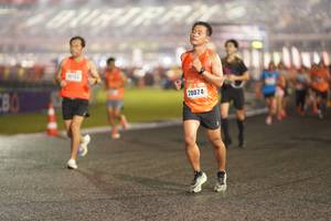 BIB: 20074
                            <button type="button" onclick="openModal(16433843)" class="btn btn-primary btn-sm float-right btn-popup" data-toggle="modal" data-target=".modal-high-quality">
                        <i class="fas fa-shopping-cart"></i> Add to Cart
                    </button>
                                            <button type="button" onclick="isThisMe(16433843, true)" class="btn btn-success btn-sm float-right btn-popup btn-isme hidden" data-toggle="tooltip" data-placement="bottom" title="นี่คือรูปของคุณใช่ไหม คลิกที่นี่เพื่อเอาเข้าอัลบั้ม">
                        <i class="fas fa-plus"></i> Add to album
                    </button>
                    <button type="button" onclick="isThisMe(16433843, false)" class="btn btn-warning btn-sm float-right btn-popup btn-isnotme hidden">
                        <i class="fas fa-ban"></i> Remove from album
                    </button>