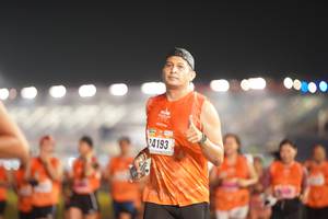 BIB: 4193
                            <button type="button" onclick="openModal(16484998)" class="btn btn-primary btn-sm float-right btn-popup" data-toggle="modal" data-target=".modal-high-quality">
                        <i class="fas fa-shopping-cart"></i> Add to Cart
                    </button>
                                            <button type="button" onclick="isThisMe(16484998, true)" class="btn btn-success btn-sm float-right btn-popup btn-isme hidden" data-toggle="tooltip" data-placement="bottom" title="นี่คือรูปของคุณใช่ไหม คลิกที่นี่เพื่อเอาเข้าอัลบั้ม">
                        <i class="fas fa-plus"></i> Add to album
                    </button>
                    <button type="button" onclick="isThisMe(16484998, false)" class="btn btn-warning btn-sm float-right btn-popup btn-isnotme hidden">
                        <i class="fas fa-ban"></i> Remove from album
                    </button>