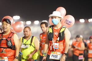 BIB: 430
                            <button type="button" onclick="openModal(16358237)" class="btn btn-primary btn-sm float-right btn-popup" data-toggle="modal" data-target=".modal-high-quality">
                        <i class="fas fa-shopping-cart"></i> Add to Cart
                    </button>
                                            <button type="button" onclick="isThisMe(16358237, true)" class="btn btn-success btn-sm float-right btn-popup btn-isme hidden" data-toggle="tooltip" data-placement="bottom" title="นี่คือรูปของคุณใช่ไหม คลิกที่นี่เพื่อเอาเข้าอัลบั้ม">
                        <i class="fas fa-plus"></i> Add to album
                    </button>
                    <button type="button" onclick="isThisMe(16358237, false)" class="btn btn-warning btn-sm float-right btn-popup btn-isnotme hidden">
                        <i class="fas fa-ban"></i> Remove from album
                    </button>