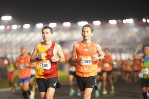 BIB: 202, 73201
                            <button type="button" onclick="openModal(16430427)" class="btn btn-primary btn-sm float-right btn-popup" data-toggle="modal" data-target=".modal-high-quality">
                        <i class="fas fa-shopping-cart"></i> Add to Cart
                    </button>
                                            <button type="button" onclick="isThisMe(16430427, true)" class="btn btn-success btn-sm float-right btn-popup btn-isme hidden" data-toggle="tooltip" data-placement="bottom" title="นี่คือรูปของคุณใช่ไหม คลิกที่นี่เพื่อเอาเข้าอัลบั้ม">
                        <i class="fas fa-plus"></i> Add to album
                    </button>
                    <button type="button" onclick="isThisMe(16430427, false)" class="btn btn-warning btn-sm float-right btn-popup btn-isnotme hidden">
                        <i class="fas fa-ban"></i> Remove from album
                    </button>