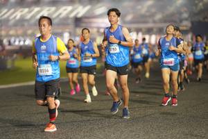 BIB: 0793, 3358, 10556
                            <button type="button" onclick="openModal(16713540)" class="btn btn-primary btn-sm float-right btn-popup" data-toggle="modal" data-target=".modal-high-quality">
                        <i class="fas fa-shopping-cart"></i> Add to Cart
                    </button>
                                            <button type="button" onclick="isThisMe(16713540, true)" class="btn btn-success btn-sm float-right btn-popup btn-isme hidden" data-toggle="tooltip" data-placement="bottom" title="นี่คือรูปของคุณใช่ไหม คลิกที่นี่เพื่อเอาเข้าอัลบั้ม">
                        <i class="fas fa-plus"></i> Add to album
                    </button>
                    <button type="button" onclick="isThisMe(16713540, false)" class="btn btn-warning btn-sm float-right btn-popup btn-isnotme hidden">
                        <i class="fas fa-ban"></i> Remove from album
                    </button>