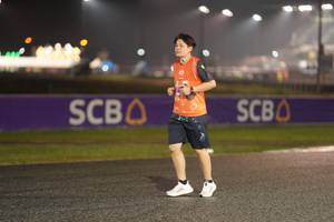 BIB: 
                            <button type="button" onclick="openModal(16661527)" class="btn btn-primary btn-sm float-right btn-popup" data-toggle="modal" data-target=".modal-high-quality">
                        <i class="fas fa-shopping-cart"></i> Add to Cart
                    </button>
                                            <button type="button" onclick="isThisMe(16661527, true)" class="btn btn-success btn-sm float-right btn-popup btn-isme hidden" data-toggle="tooltip" data-placement="bottom" title="นี่คือรูปของคุณใช่ไหม คลิกที่นี่เพื่อเอาเข้าอัลบั้ม">
                        <i class="fas fa-plus"></i> Add to album
                    </button>
                    <button type="button" onclick="isThisMe(16661527, false)" class="btn btn-warning btn-sm float-right btn-popup btn-isnotme hidden">
                        <i class="fas fa-ban"></i> Remove from album
                    </button>