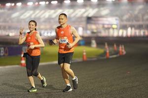 BIB: 75201
                            <button type="button" onclick="openModal(16668295)" class="btn btn-primary btn-sm float-right btn-popup" data-toggle="modal" data-target=".modal-high-quality">
                        <i class="fas fa-shopping-cart"></i> Add to Cart
                    </button>
                                            <button type="button" onclick="isThisMe(16668295, true)" class="btn btn-success btn-sm float-right btn-popup btn-isme hidden" data-toggle="tooltip" data-placement="bottom" title="นี่คือรูปของคุณใช่ไหม คลิกที่นี่เพื่อเอาเข้าอัลบั้ม">
                        <i class="fas fa-plus"></i> Add to album
                    </button>
                    <button type="button" onclick="isThisMe(16668295, false)" class="btn btn-warning btn-sm float-right btn-popup btn-isnotme hidden">
                        <i class="fas fa-ban"></i> Remove from album
                    </button>