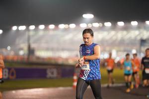 BIB: 810
                            <button type="button" onclick="openModal(16440941)" class="btn btn-primary btn-sm float-right btn-popup" data-toggle="modal" data-target=".modal-high-quality">
                        <i class="fas fa-shopping-cart"></i> Add to Cart
                    </button>
                                            <button type="button" onclick="isThisMe(16440941, true)" class="btn btn-success btn-sm float-right btn-popup btn-isme hidden" data-toggle="tooltip" data-placement="bottom" title="นี่คือรูปของคุณใช่ไหม คลิกที่นี่เพื่อเอาเข้าอัลบั้ม">
                        <i class="fas fa-plus"></i> Add to album
                    </button>
                    <button type="button" onclick="isThisMe(16440941, false)" class="btn btn-warning btn-sm float-right btn-popup btn-isnotme hidden">
                        <i class="fas fa-ban"></i> Remove from album
                    </button>