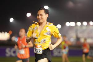 BIB: 233
                            <button type="button" onclick="openModal(16438034)" class="btn btn-primary btn-sm float-right btn-popup" data-toggle="modal" data-target=".modal-high-quality">
                        <i class="fas fa-shopping-cart"></i> Add to Cart
                    </button>
                                            <button type="button" onclick="isThisMe(16438034, true)" class="btn btn-success btn-sm float-right btn-popup btn-isme hidden" data-toggle="tooltip" data-placement="bottom" title="นี่คือรูปของคุณใช่ไหม คลิกที่นี่เพื่อเอาเข้าอัลบั้ม">
                        <i class="fas fa-plus"></i> Add to album
                    </button>
                    <button type="button" onclick="isThisMe(16438034, false)" class="btn btn-warning btn-sm float-right btn-popup btn-isnotme hidden">
                        <i class="fas fa-ban"></i> Remove from album
                    </button>