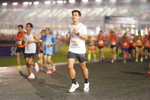 BIB: 21906
                            <button type="button" onclick="openModal(16435581)" class="btn btn-primary btn-sm float-right btn-popup" data-toggle="modal" data-target=".modal-high-quality">
                        <i class="fas fa-shopping-cart"></i> Add to Cart
                    </button>
                                            <button type="button" onclick="isThisMe(16435581, true)" class="btn btn-success btn-sm float-right btn-popup btn-isme hidden" data-toggle="tooltip" data-placement="bottom" title="นี่คือรูปของคุณใช่ไหม คลิกที่นี่เพื่อเอาเข้าอัลบั้ม">
                        <i class="fas fa-plus"></i> Add to album
                    </button>
                    <button type="button" onclick="isThisMe(16435581, false)" class="btn btn-warning btn-sm float-right btn-popup btn-isnotme hidden">
                        <i class="fas fa-ban"></i> Remove from album
                    </button>