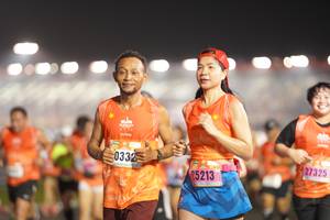 BIB: 0332, 27325, 25213
                            <button type="button" onclick="openModal(16464094)" class="btn btn-primary btn-sm float-right btn-popup" data-toggle="modal" data-target=".modal-high-quality">
                        <i class="fas fa-shopping-cart"></i> Add to Cart
                    </button>
                                            <button type="button" onclick="isThisMe(16464094, true)" class="btn btn-success btn-sm float-right btn-popup btn-isme hidden" data-toggle="tooltip" data-placement="bottom" title="นี่คือรูปของคุณใช่ไหม คลิกที่นี่เพื่อเอาเข้าอัลบั้ม">
                        <i class="fas fa-plus"></i> Add to album
                    </button>
                    <button type="button" onclick="isThisMe(16464094, false)" class="btn btn-warning btn-sm float-right btn-popup btn-isnotme hidden">
                        <i class="fas fa-ban"></i> Remove from album
                    </button>