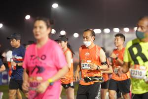 BIB: 23716, 310
                            <button type="button" onclick="openModal(16476497)" class="btn btn-primary btn-sm float-right btn-popup" data-toggle="modal" data-target=".modal-high-quality">
                        <i class="fas fa-shopping-cart"></i> Add to Cart
                    </button>
                                            <button type="button" onclick="isThisMe(16476497, true)" class="btn btn-success btn-sm float-right btn-popup btn-isme hidden" data-toggle="tooltip" data-placement="bottom" title="นี่คือรูปของคุณใช่ไหม คลิกที่นี่เพื่อเอาเข้าอัลบั้ม">
                        <i class="fas fa-plus"></i> Add to album
                    </button>
                    <button type="button" onclick="isThisMe(16476497, false)" class="btn btn-warning btn-sm float-right btn-popup btn-isnotme hidden">
                        <i class="fas fa-ban"></i> Remove from album
                    </button>