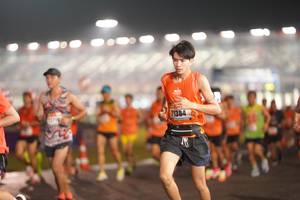 BIB: 21384
                            <button type="button" onclick="openModal(16436701)" class="btn btn-primary btn-sm float-right btn-popup" data-toggle="modal" data-target=".modal-high-quality">
                        <i class="fas fa-shopping-cart"></i> Add to Cart
                    </button>
                                            <button type="button" onclick="isThisMe(16436701, true)" class="btn btn-success btn-sm float-right btn-popup btn-isme hidden" data-toggle="tooltip" data-placement="bottom" title="นี่คือรูปของคุณใช่ไหม คลิกที่นี่เพื่อเอาเข้าอัลบั้ม">
                        <i class="fas fa-plus"></i> Add to album
                    </button>
                    <button type="button" onclick="isThisMe(16436701, false)" class="btn btn-warning btn-sm float-right btn-popup btn-isnotme hidden">
                        <i class="fas fa-ban"></i> Remove from album
                    </button>