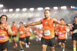 BIB: 20811, 231
                            <button type="button" onclick="openModal(16451763)" class="btn btn-primary btn-sm float-right btn-popup" data-toggle="modal" data-target=".modal-high-quality">
                        <i class="fas fa-shopping-cart"></i> Add to Cart
                    </button>
                                            <button type="button" onclick="isThisMe(16451763, true)" class="btn btn-success btn-sm float-right btn-popup btn-isme hidden" data-toggle="tooltip" data-placement="bottom" title="นี่คือรูปของคุณใช่ไหม คลิกที่นี่เพื่อเอาเข้าอัลบั้ม">
                        <i class="fas fa-plus"></i> Add to album
                    </button>
                    <button type="button" onclick="isThisMe(16451763, false)" class="btn btn-warning btn-sm float-right btn-popup btn-isnotme hidden">
                        <i class="fas fa-ban"></i> Remove from album
                    </button>