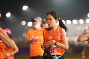 BIB: 287
                            <button type="button" onclick="openModal(16355538)" class="btn btn-primary btn-sm float-right btn-popup" data-toggle="modal" data-target=".modal-high-quality">
                        <i class="fas fa-shopping-cart"></i> Add to Cart
                    </button>
                                            <button type="button" onclick="isThisMe(16355538, true)" class="btn btn-success btn-sm float-right btn-popup btn-isme hidden" data-toggle="tooltip" data-placement="bottom" title="นี่คือรูปของคุณใช่ไหม คลิกที่นี่เพื่อเอาเข้าอัลบั้ม">
                        <i class="fas fa-plus"></i> Add to album
                    </button>
                    <button type="button" onclick="isThisMe(16355538, false)" class="btn btn-warning btn-sm float-right btn-popup btn-isnotme hidden">
                        <i class="fas fa-ban"></i> Remove from album
                    </button>