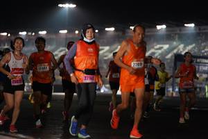 BIB: 20843, 2218, 25021, 271, 25674
                            <button type="button" onclick="openModal(16114257)" class="btn btn-primary btn-sm float-right btn-popup" data-toggle="modal" data-target=".modal-high-quality">
                        <i class="fas fa-shopping-cart"></i> Add to Cart
                    </button>
                                            <button type="button" onclick="isThisMe(16114257, true)" class="btn btn-success btn-sm float-right btn-popup btn-isme hidden" data-toggle="tooltip" data-placement="bottom" title="นี่คือรูปของคุณใช่ไหม คลิกที่นี่เพื่อเอาเข้าอัลบั้ม">
                        <i class="fas fa-plus"></i> Add to album
                    </button>
                    <button type="button" onclick="isThisMe(16114257, false)" class="btn btn-warning btn-sm float-right btn-popup btn-isnotme hidden">
                        <i class="fas fa-ban"></i> Remove from album
                    </button>