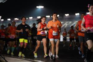 BIB: 262, 2322
                            <button type="button" onclick="openModal(16099789)" class="btn btn-primary btn-sm float-right btn-popup" data-toggle="modal" data-target=".modal-high-quality">
                        <i class="fas fa-shopping-cart"></i> Add to Cart
                    </button>
                                            <button type="button" onclick="isThisMe(16099789, true)" class="btn btn-success btn-sm float-right btn-popup btn-isme hidden" data-toggle="tooltip" data-placement="bottom" title="นี่คือรูปของคุณใช่ไหม คลิกที่นี่เพื่อเอาเข้าอัลบั้ม">
                        <i class="fas fa-plus"></i> Add to album
                    </button>
                    <button type="button" onclick="isThisMe(16099789, false)" class="btn btn-warning btn-sm float-right btn-popup btn-isnotme hidden">
                        <i class="fas fa-ban"></i> Remove from album
                    </button>