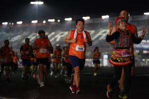 BIB: 23688, 22554, 254
                            <button type="button" onclick="openModal(16166429)" class="btn btn-primary btn-sm float-right btn-popup" data-toggle="modal" data-target=".modal-high-quality">
                        <i class="fas fa-shopping-cart"></i> Add to Cart
                    </button>
                                            <button type="button" onclick="isThisMe(16166429, true)" class="btn btn-success btn-sm float-right btn-popup btn-isme hidden" data-toggle="tooltip" data-placement="bottom" title="นี่คือรูปของคุณใช่ไหม คลิกที่นี่เพื่อเอาเข้าอัลบั้ม">
                        <i class="fas fa-plus"></i> Add to album
                    </button>
                    <button type="button" onclick="isThisMe(16166429, false)" class="btn btn-warning btn-sm float-right btn-popup btn-isnotme hidden">
                        <i class="fas fa-ban"></i> Remove from album
                    </button>