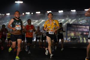 BIB: 21488, 20233
                            <button type="button" onclick="openModal(16117486)" class="btn btn-primary btn-sm float-right btn-popup" data-toggle="modal" data-target=".modal-high-quality">
                        <i class="fas fa-shopping-cart"></i> Add to Cart
                    </button>
                                            <button type="button" onclick="isThisMe(16117486, true)" class="btn btn-success btn-sm float-right btn-popup btn-isme hidden" data-toggle="tooltip" data-placement="bottom" title="นี่คือรูปของคุณใช่ไหม คลิกที่นี่เพื่อเอาเข้าอัลบั้ม">
                        <i class="fas fa-plus"></i> Add to album
                    </button>
                    <button type="button" onclick="isThisMe(16117486, false)" class="btn btn-warning btn-sm float-right btn-popup btn-isnotme hidden">
                        <i class="fas fa-ban"></i> Remove from album
                    </button>