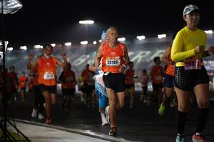 BIB: 20188, 262, 3975
                            <button type="button" onclick="openModal(16101254)" class="btn btn-primary btn-sm float-right btn-popup" data-toggle="modal" data-target=".modal-high-quality">
                        <i class="fas fa-shopping-cart"></i> Add to Cart
                    </button>
                                            <button type="button" onclick="isThisMe(16101254, true)" class="btn btn-success btn-sm float-right btn-popup btn-isme hidden" data-toggle="tooltip" data-placement="bottom" title="นี่คือรูปของคุณใช่ไหม คลิกที่นี่เพื่อเอาเข้าอัลบั้ม">
                        <i class="fas fa-plus"></i> Add to album
                    </button>
                    <button type="button" onclick="isThisMe(16101254, false)" class="btn btn-warning btn-sm float-right btn-popup btn-isnotme hidden">
                        <i class="fas fa-ban"></i> Remove from album
                    </button>