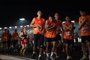 BIB: 720, 25223, 20305
                            <button type="button" onclick="openModal(16169281)" class="btn btn-primary btn-sm float-right btn-popup" data-toggle="modal" data-target=".modal-high-quality">
                        <i class="fas fa-shopping-cart"></i> Add to Cart
                    </button>
                                            <button type="button" onclick="isThisMe(16169281, true)" class="btn btn-success btn-sm float-right btn-popup btn-isme hidden" data-toggle="tooltip" data-placement="bottom" title="นี่คือรูปของคุณใช่ไหม คลิกที่นี่เพื่อเอาเข้าอัลบั้ม">
                        <i class="fas fa-plus"></i> Add to album
                    </button>
                    <button type="button" onclick="isThisMe(16169281, false)" class="btn btn-warning btn-sm float-right btn-popup btn-isnotme hidden">
                        <i class="fas fa-ban"></i> Remove from album
                    </button>