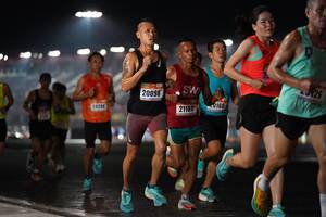 BIB: 126, 20098, 0160, 24204, 21184
                            <button type="button" onclick="openModal(16505443)" class="btn btn-primary btn-sm float-right btn-popup" data-toggle="modal" data-target=".modal-high-quality">
                        <i class="fas fa-shopping-cart"></i> Add to Cart
                    </button>
                                            <button type="button" onclick="isThisMe(16505443, true)" class="btn btn-success btn-sm float-right btn-popup btn-isme hidden" data-toggle="tooltip" data-placement="bottom" title="นี่คือรูปของคุณใช่ไหม คลิกที่นี่เพื่อเอาเข้าอัลบั้ม">
                        <i class="fas fa-plus"></i> Add to album
                    </button>
                    <button type="button" onclick="isThisMe(16505443, false)" class="btn btn-warning btn-sm float-right btn-popup btn-isnotme hidden">
                        <i class="fas fa-ban"></i> Remove from album
                    </button>