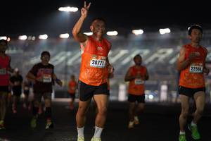 BIB: 22594, 20771
                            <button type="button" onclick="openModal(16109671)" class="btn btn-primary btn-sm float-right btn-popup" data-toggle="modal" data-target=".modal-high-quality">
                        <i class="fas fa-shopping-cart"></i> Add to Cart
                    </button>
                                            <button type="button" onclick="isThisMe(16109671, true)" class="btn btn-success btn-sm float-right btn-popup btn-isme hidden" data-toggle="tooltip" data-placement="bottom" title="นี่คือรูปของคุณใช่ไหม คลิกที่นี่เพื่อเอาเข้าอัลบั้ม">
                        <i class="fas fa-plus"></i> Add to album
                    </button>
                    <button type="button" onclick="isThisMe(16109671, false)" class="btn btn-warning btn-sm float-right btn-popup btn-isnotme hidden">
                        <i class="fas fa-ban"></i> Remove from album
                    </button>